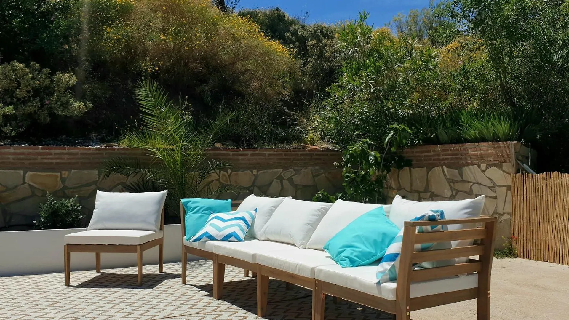 Cortijo Los Caballos Sedella Holiday home